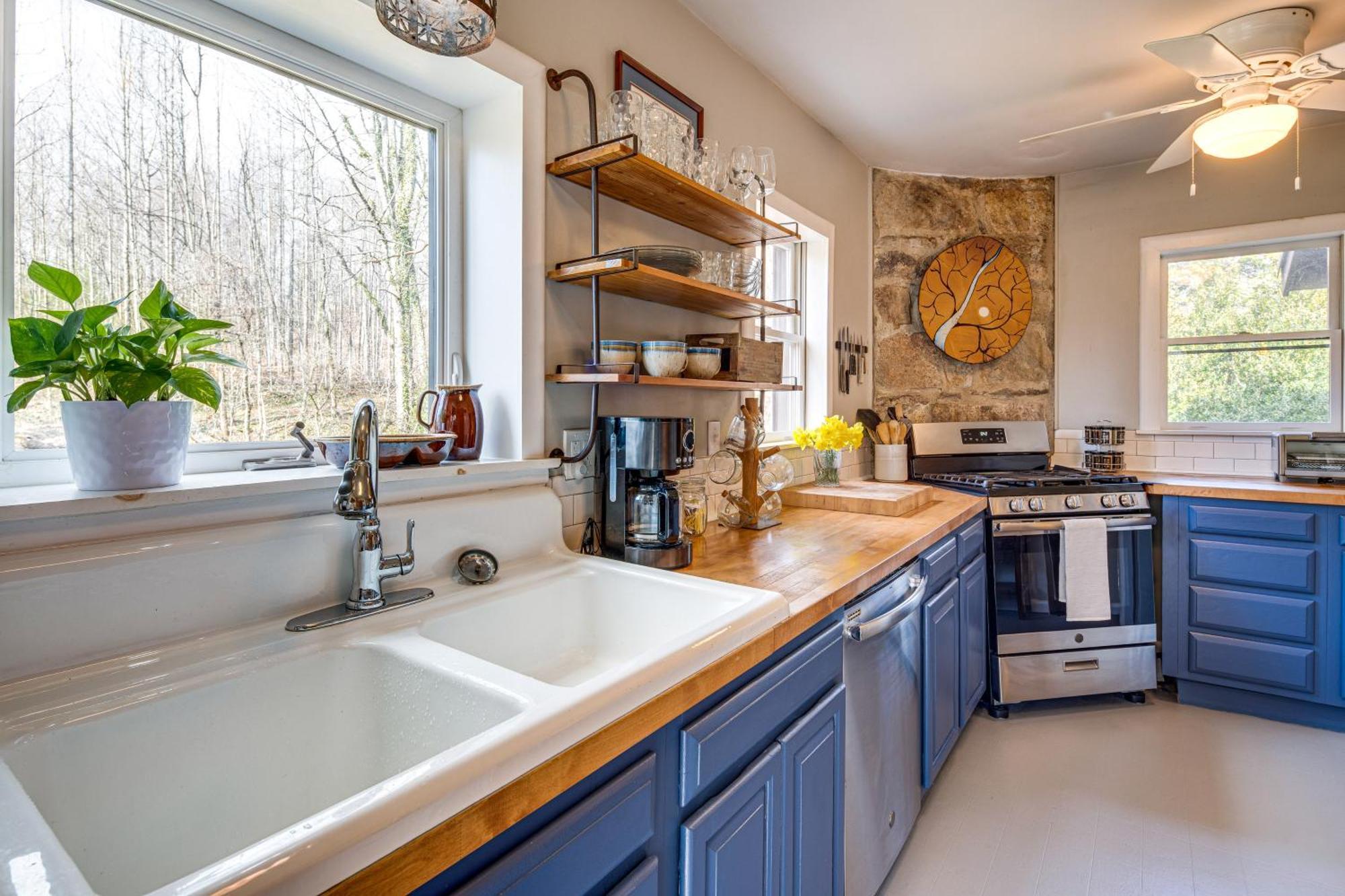 Peaceful - Hot Tub And Fire Pit * Hendersonville